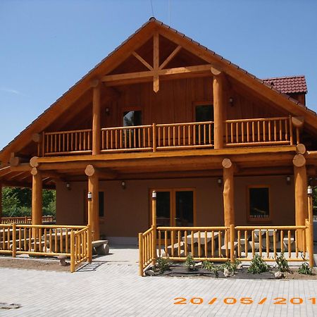 Penzion U Fabu Леднице Экстерьер фото