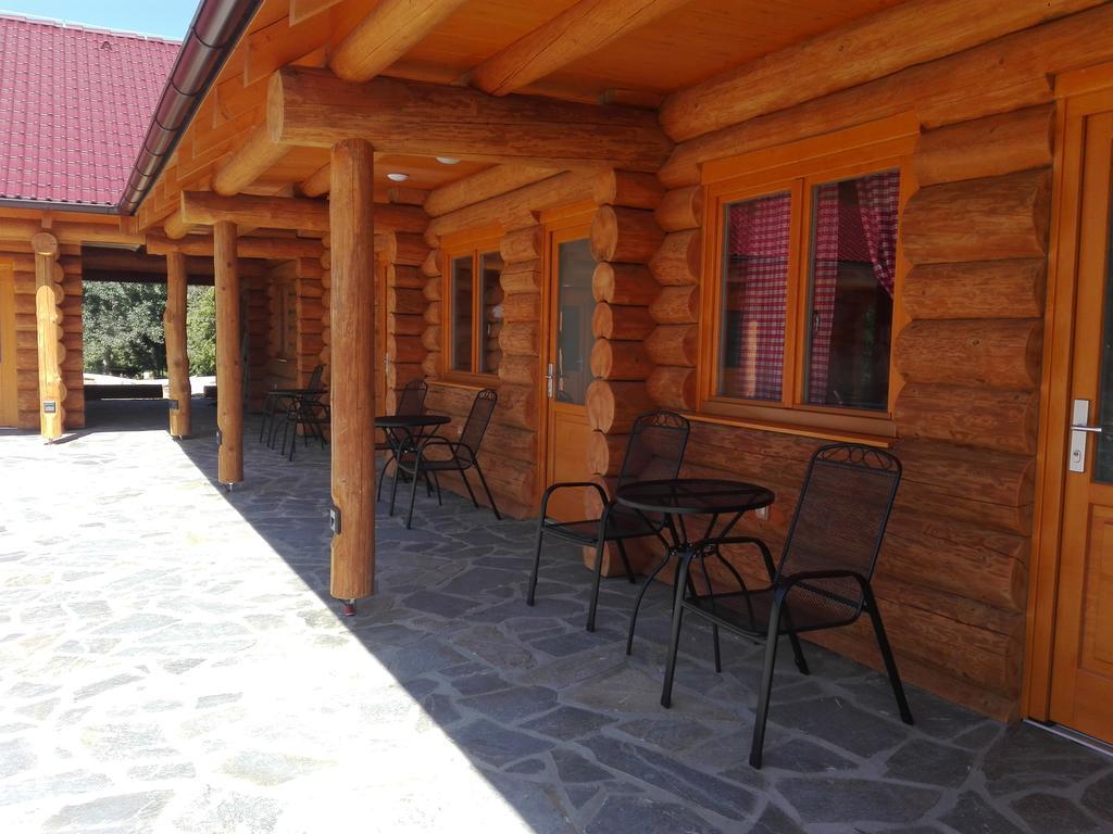 Penzion U Fabu Леднице Экстерьер фото